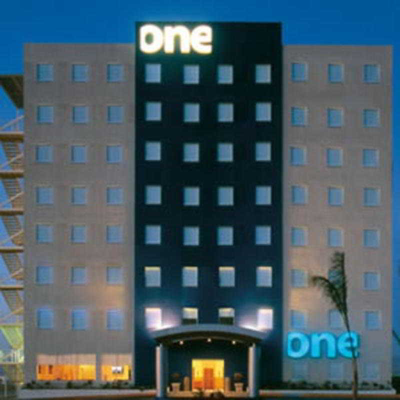One Monterrey Aeropuerto Hotel Apodaca Exterior foto